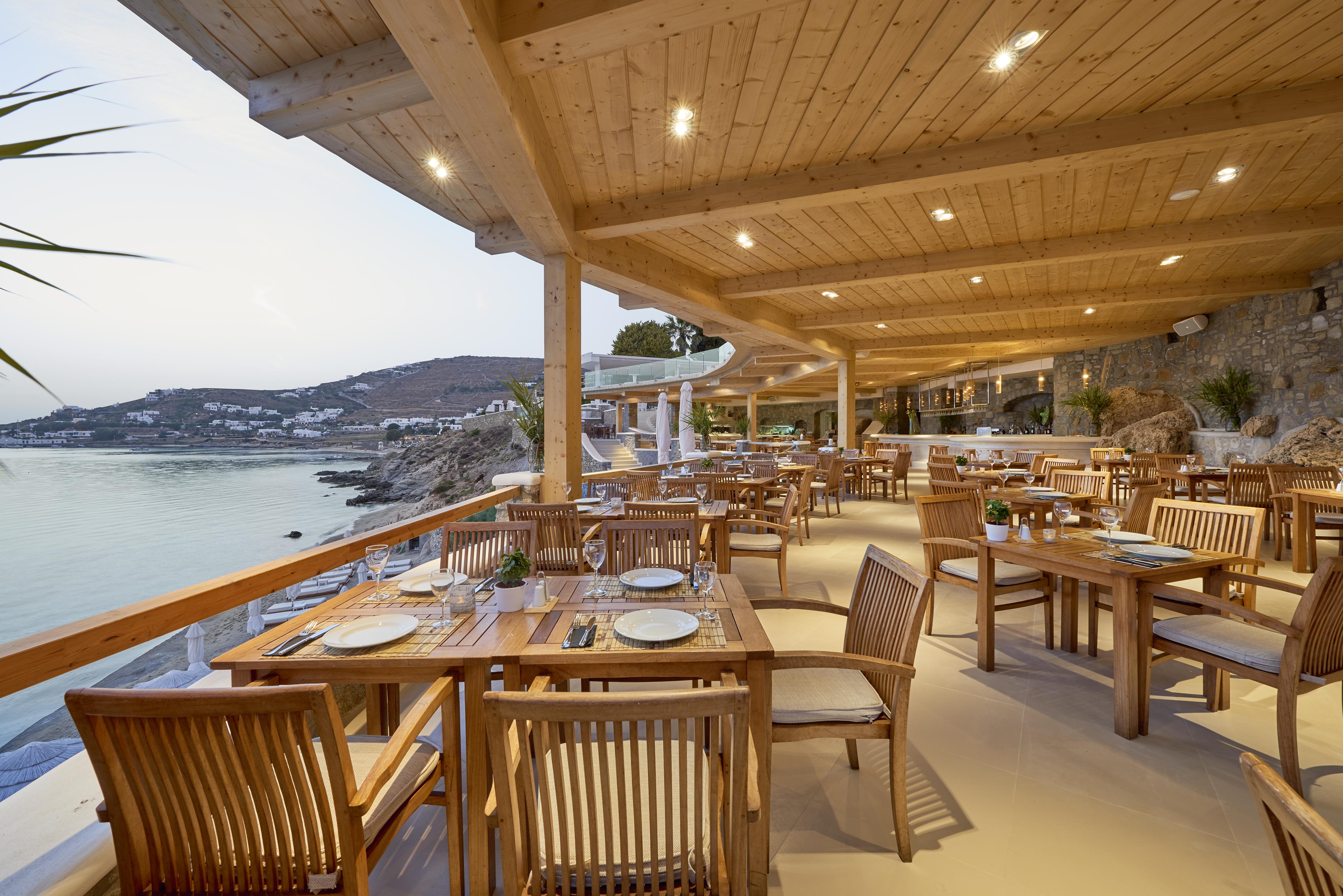 セント ジョン ホテル ヴィラズ ＆ スパ Agios Ioannis Diakoftis エクステリア 写真 The restaurant at the Mykonos Grand Resort