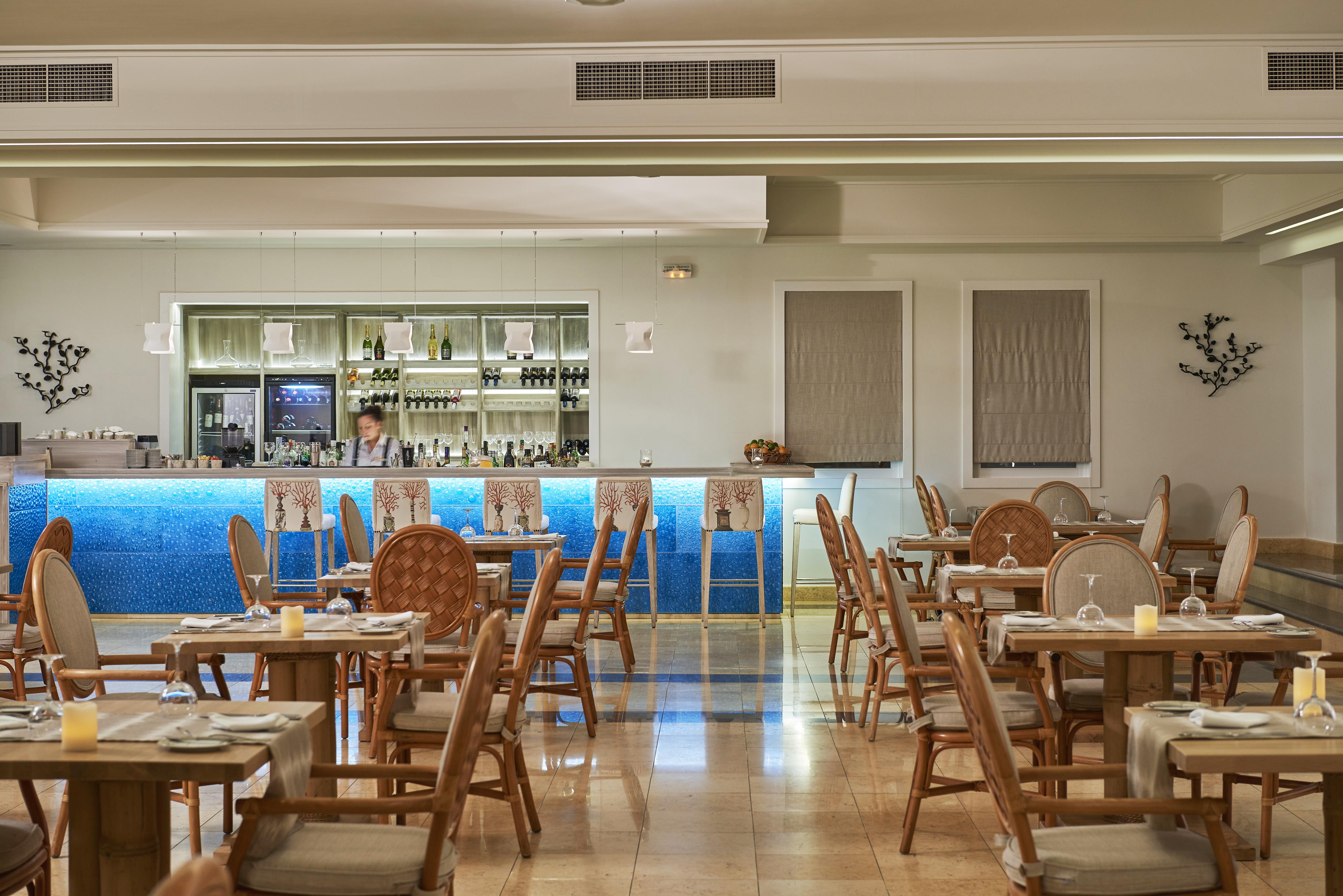 セント ジョン ホテル ヴィラズ ＆ スパ Agios Ioannis Diakoftis エクステリア 写真 Restaurant