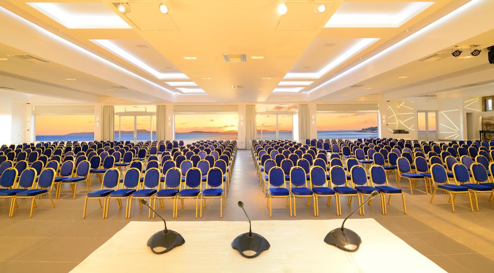 セント ジョン ホテル ヴィラズ ＆ スパ Agios Ioannis Diakoftis エクステリア 写真 The main conference hall