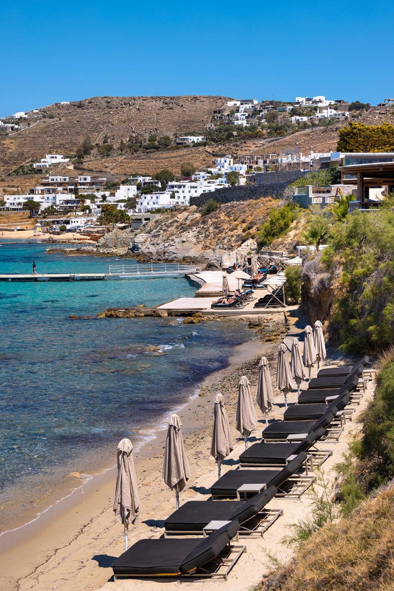 セント ジョン ホテル ヴィラズ ＆ スパ Agios Ioannis Diakoftis エクステリア 写真 A beach in Mykonos